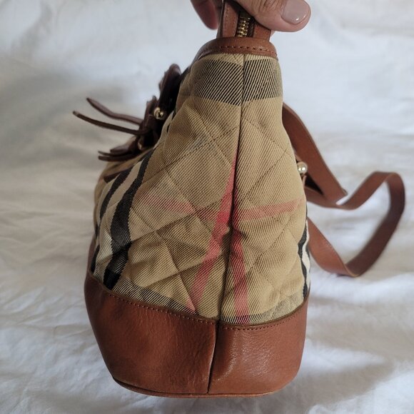 Authentic Burberry Brown Quilted House Check Fabric Tote - Picture 6 of 11